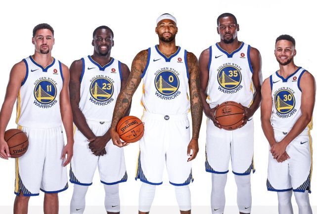 媒体人谈邵佳一：当年克林斯曼带德国前的履历更是一张白纸（媒体人谈邵佳一：克林斯曼执教德国队前履历几近空白）