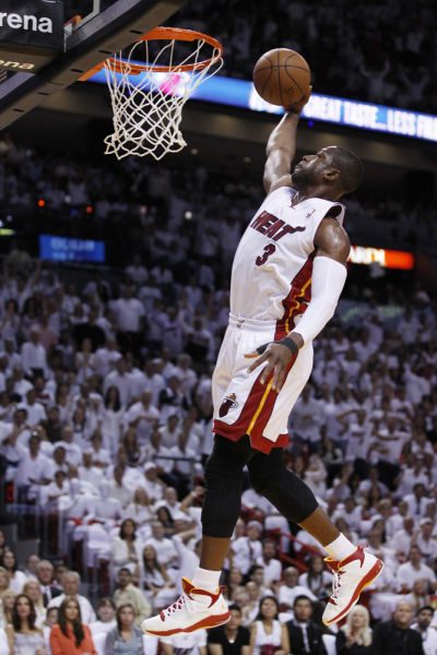 佩德里：我相信第二个球孔德其实不是想射门，我会问问他（佩德里：我觉得孔德第二个进球并非有意射门，回头我会去问问他）