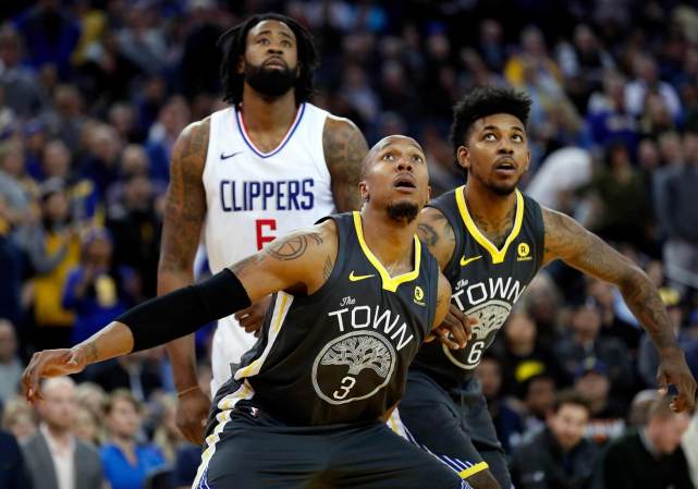 足球中超球队发布新赛季目标：冲击前四（中超球队公布新赛季目标：力争跻身前四）