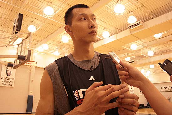 嚄唶宿将，皇家社会副队长埃卢斯通多完成个人队史300场（皇家社会副队长埃卢斯通多完成俱乐部生涯第300场）